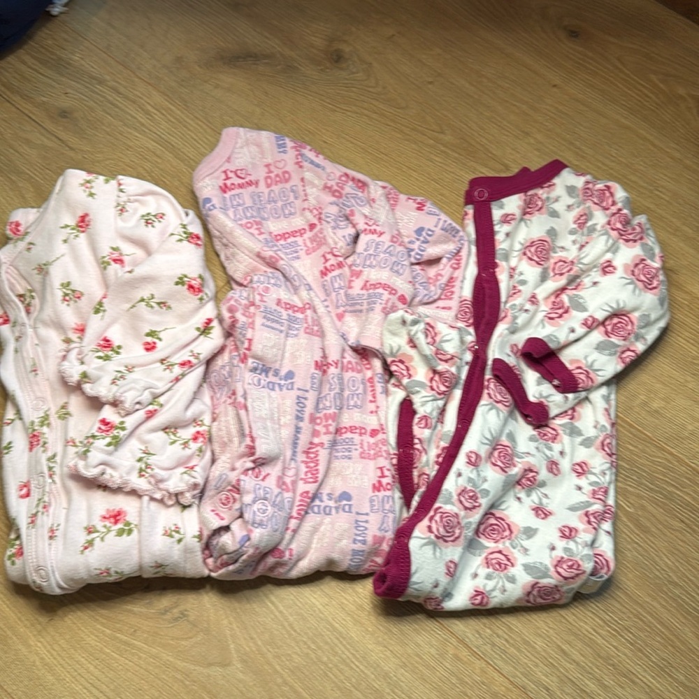 Bundle of 3 Long Sleeve Snap Footies 6-9 Months
